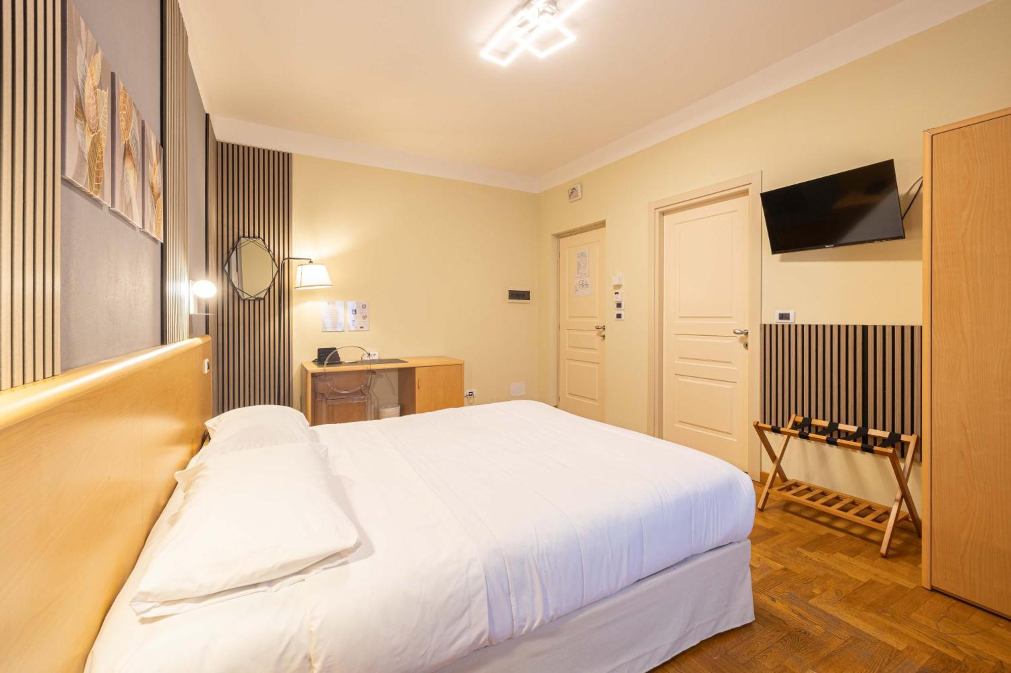 Hotel La Ferte آستي المظهر الخارجي الصورة