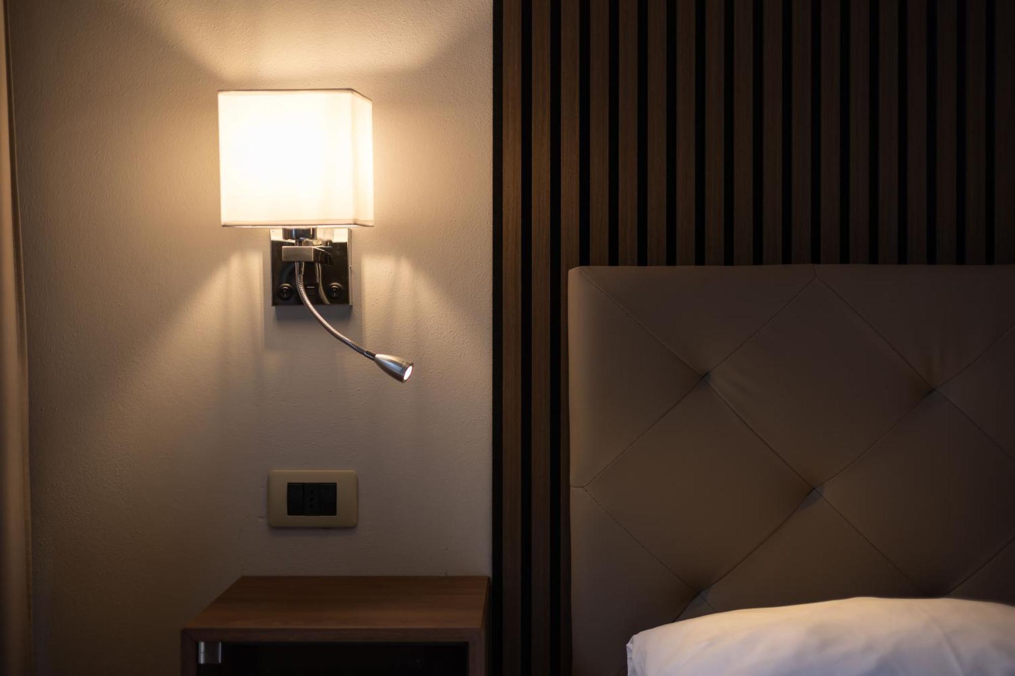 Hotel La Ferte آستي المظهر الخارجي الصورة